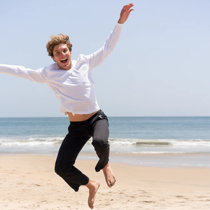 T-Shirt da Uomo Bianca 100% Cotone Organico di Lusso con Scollo a V, Pre-Ristretta, Certificata GOTS, Premium a Maniche Lunghe, Traspirante e Aderente - Product Image 5