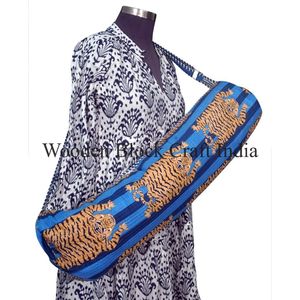 Sac de yoga élégant imprimé tigre, sac de sport moderne unisexe en tissu de coton avec fermeture éclair et sangle réglable pour l'extérieur - Product Image 4