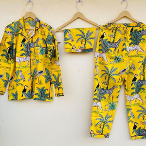 Conjunto de pijama con Estampado de jungla para mujer, traje de noche de algodón 100% con bolsa de regalo a juego, Conjunto de pijama de 3 piezas con estampado de bosque al por mayor OEM, ropa de dormir - Product Image 5