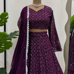 Hermosa ropa de boda Lehenga Choli con hilo y trabajo de secuencia - Product Image 1