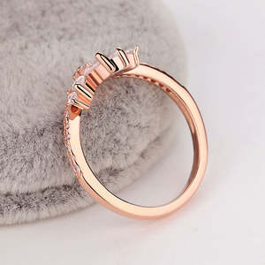 Bague de fiançailles en or pur 14 carats de style Art déco de luxe, diamant de laboratoire rond, bande d'éternité, couleur DEF, VS VVS - Product Image 5