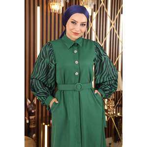 MSW19127 เสื้อโค้ทและเสื้อคลุมแบบเรียบง่าย ประดับด้วยอัญมณีสีมรกต อาบายะห์ - Product Image 2