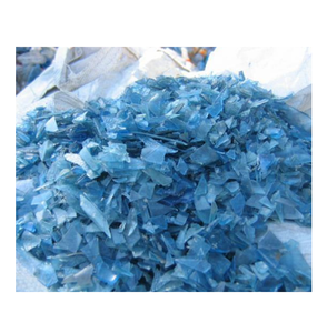 Botella de agua transparente PC Regrind disponible a granel para barato Ideal para plantas de reciclaje y procesamiento de plástico - Product Image 1