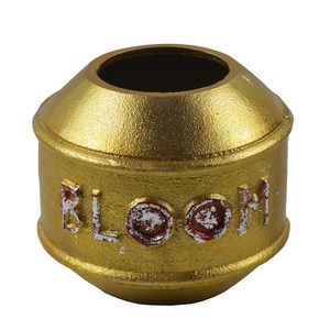 Maceta de diseño de calidad estándar, diseño temático LGBTQ, Decoración de mesa, diseño de oficina y sala de estar, florero de arcoíris de Metal - Product Image 5