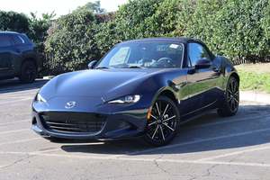 Mazda MX-5 Miata Grand Touring RWD Plus 2025 Usado en Excelentes Condiciones, Sin Accidentes, Volante a la Izquierda/Derecha - Product Image 5