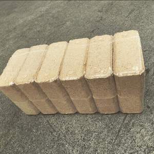 Fournisseurs de briquettes de bois écologiques de haute qualité bon marché de France/Briquettes de bois de qualité supérieure au meilleur prix. - Product Image 4