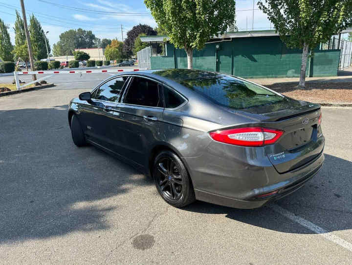 Best Wholesale Used Cheap Cars for Sale 2016 F O R d Fusion Energi Titanium 4dr Sedan