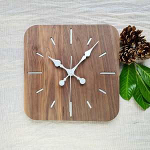 Wooden Decorative Round Wall Clock Quality Quartz Battery Operated Wall Clocks for Customized Size <b>Hot</b> Sale Product - Product Image 3