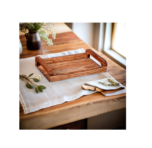 Grand plateau de service rectangulaire en bois 15.7x11 pour collations, desserts et boissons avec design de bord d'arc artisanal d'Inde - Product Image 1