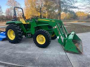 Tracteur John Deere 5045E d'occasion 66 CV Qualité supérieure avec accessoire 4x4 Acheter livraison rapide Offres en gros Durée limitée - Product Image 6