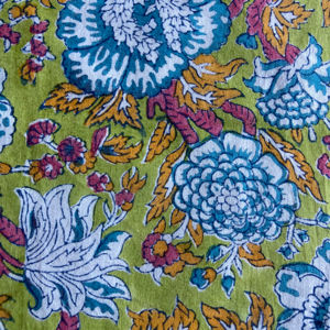 ผ้าฝ้ายพิมพ์ลายดอกไม้สีเขียวด้วยมือ ลายพฤกษศาสตร์สไตล์วินเทจยุโรป - Product Image 1