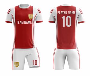Maillots de football personnalisés 2026 |   Uniformes de football imprimés numériquement OEM |   Tenues respirantes légères à manches courtes et coupe ajustée - Product Image 5