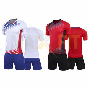 Logo personnalisé de Football, impression par Sublimation, uniforme de Football à la mode pour hommes par MAXFIT entreprises - Product Image 6