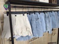 Lots de Jupes Mini-Vêtements d'Occasion pour Femmes, Couleurs Claires, Mode Décontractée d'Été, Vêtements Usagés en Gros pour Adultes