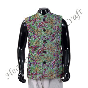 Manteau court matelassé léger et rembourré vestes en duvet multi-poches vestes courtes personnalisées en coton pour hommes - Product Image 3