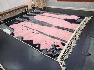 Alfombra de buena calidad marroquí rosa y negra, alfombra abstracta tejida a mano de tamaño personalizado, alfombra de área Funky Bohemia a precio de lote - Product Image 5