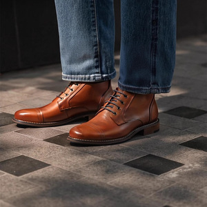 Bottes brogues en cuir de veau marron de haute qualité avec détails perforés et semelle intérieure respirante pour les rassemblements professionnels des gentlemen - Product Image 6