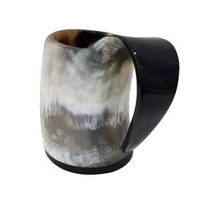 Taza de cuerno vikingo hecha a mano para recreaciones y decoraciones históricas Suministros para manualidades Premium de Crescent Crafts - Product Image 3