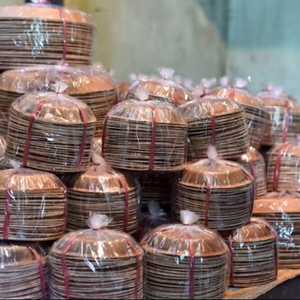 Assiettes à feuilles Areca robustes pour l'approvisionnement en vrac-Vaisselle biologique, sans plastique, à usage unique, idéale pour les restaurants et les hôtels - Product Image 1