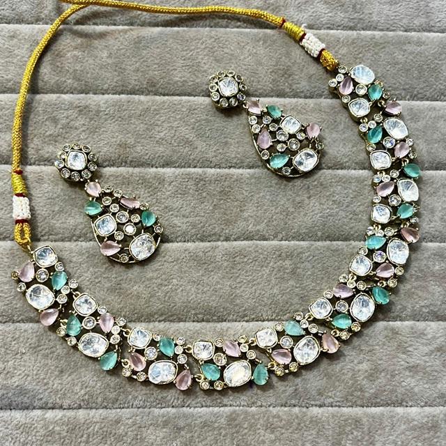 ทะเลสีเขียว