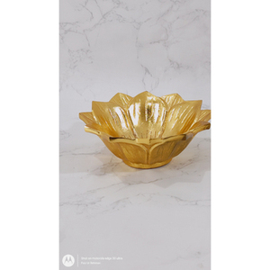 Cuenco para servir comida con borde cortado y diseño de girasol, Metal dorado pulido de lujo, Ideal para bodas, hogar, restaurantes, vajilla elegante - Product Image 2