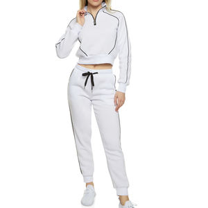 Conjunto de chándal de algodón para mujer de alta calidad al por mayor, Top corto personalizado, sudadera holgada de dos piezas con capucha, corta y sólida para invierno para niñas - Product Image 2