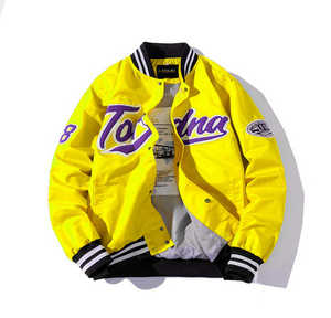 Varsity Jacket Hombres Mujeres Unisex College Baseball Bomber Jacket Streetwear Prendas de abrigo Custom Team Logo Jacket - Product Image 1