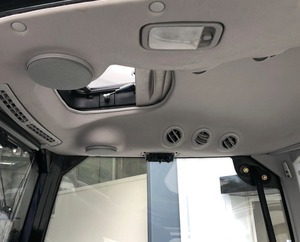 รถแทรกเตอร์ LOVOL M554 TB-2 55 แรงม้า เกียร์อัตโนมัติ แบบมีห้องโดยสาร ขับเคลื่อน 4 ล้อ พร้อมที่ตักด้านหน้า  ประกอบด้วยปั๊มหลัก, เฟือง, เครื่องยนต์, กระปุกเกียร์, มอเตอร์, ลูกปืน - Product Image 6