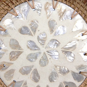 Best Price Trend Vietnam Handwoven Natural Rattan Mother Pearl Tray Serving Tea Elegant Table Decoration for Fruit & Vegetable - Product Image 3