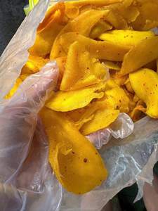 Chips de Mango Deshidratado Suaves - Dulces, Masticables y Deliciosos, un Refrigerio Perfecto para Todos, Ahora Disponible a Granel - Product Image 5