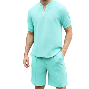 Ensemble de jogging pour hommes en gros 2025, ensemble de survêtement respirant, chemise et short, ensemble de fitness 2 pièces pour hommes - Product Image 1