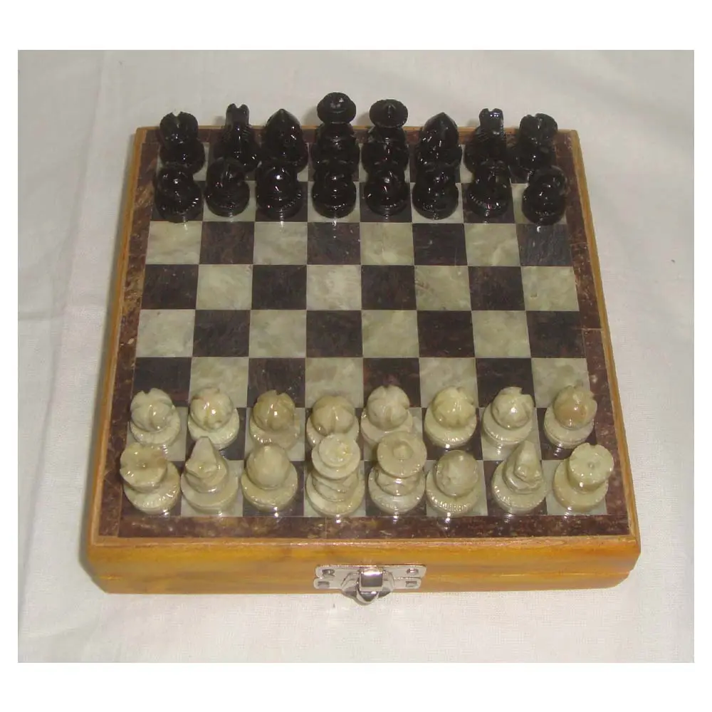 מפעל מותאם אישית יוקרה עץ שחמט משחק מודיעין לוח שחמט צעצועי אחסון תיבת סט עבודות יד בעבודת יד למחונן קישוט