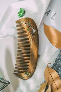 FRIZZ Peigne à cheveux à manche en bois fait main pour salon de l'Inde Peigne en bois à usage commercial en vente en gros à vendre en - Product Image 2
