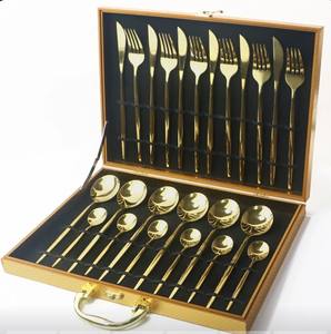 El último diseño lujoso cuchillo tenedor y cuchara conjunto negro y chapado en oro con alta calidad y acabado hecho a mano para uso en el hogar y el café - Product Image 6