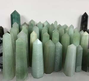 Points de cristal de guérison et tours de pierre précieuse d'aventurine Pierre précieuse naturelle de type Aventurine - Product Image 3