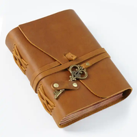 Carnet promotionnel fait main en cuir marron-noir antique 7x5 pouces avec sangle de fermeture à clé, personnalisable, 200 feuilles de papier vintage