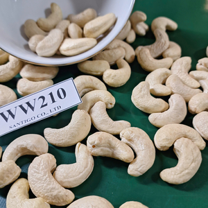 Usine de confiance W210 Noix de cajou Noix de cajou crues WW210 SANTIGO Noix et amandes OEM, emballage ODM - Product Image 1