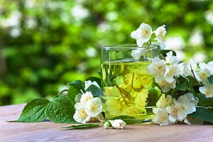 Huile essentielle de Jasmine Grandii 10 ml, qualité cosmétique, éclaircissante, raffermissante, nourrissante, extrait de plante de linalol, hydratante, illuminante - Product Image 2