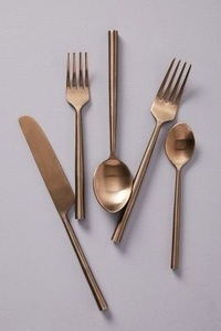 Juego de Cubiertos de Acero Inoxidable para Restaurante y Hotel, de Entrega Rápida y Tendencia Actual, Juego de Cubiertos de Acero Plateado con Cuchillo, Tenedor y Cuchara - Product Image 4