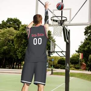Conjuntos de uniformes de baloncesto ligeros y transpirables de talla grande y colores personalizados de alta calidad para hombres adultos - Product Image 4