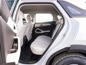 2025 Yn an U p Auto matic Portaequipajes Metálico Asientos de Cuero Batería de Litio Características Premium - Product Image 2