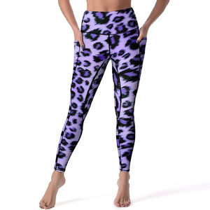Nuevos pantalones de Yoga de cintura alta entrenamiento gimnasio Scrunch sin costuras apretado deportes Nylon Crossover Camo Leggings - Product Image 1