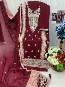 Vichitra PV lourd avec séquence de broderie travail costume Salwar pakistanais avec dentelle 4 côtés et Latkan - Product Image 6