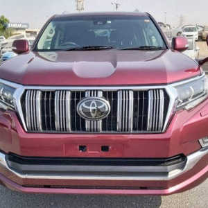 Toyota PRADO SUV 2022 Usado, Color Borgoña, Tracción en las Cuatro Ruedas, Asientos de Cuero, Control de Crucero Adaptativo, Transmisión Automática, Cámara Trasera de 360°, Luces LED, Precio Competitivo - Product Image 1