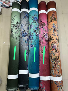 Tissu en polyester imprimé numérique personnalisé pour vêtements, robes et textiles d'intérieur fournisseur en gros de qualité douce - Product Image 3