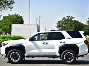 Toyota 4Runner 2023 2024 2025 con Todas las Opciones en Venta - Product Image 4