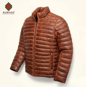 เสื้อแจ็คเก็ตบอมเบอร์ลำลองสำหรับผู้ชายสำหรับฤดูหนาว พร้อมซิปปิด ลายเรียบ บริการ OEM หนังเคลือบขัดเงาแบบวินเทจ - Product Image 5