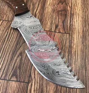 Rastreador de hoja de acero de Damasco de tamaño personalizado cuchillo de hoja fija mango de madera cuchillos de caza al aire libre - Product Image 3