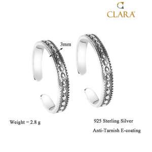 แหวนเงินแท้ 925 รุ่น CLARA ดีไซน์หยดน้ำ ประดับเพชรและเพทาย วัสดุทอง เหมาะสำหรับงานหมั้น/งานแต่งงาน - Product Image 3