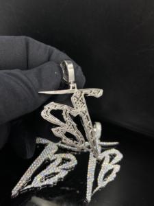 Pendentif unisexe en acier inoxydable poli haute brillance avec diamants CZ personnalisés, style hip-hop - Product Image 5